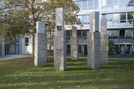 Nikolaus Gerhart - Geöffnete Granite II [Open granites II], 1992